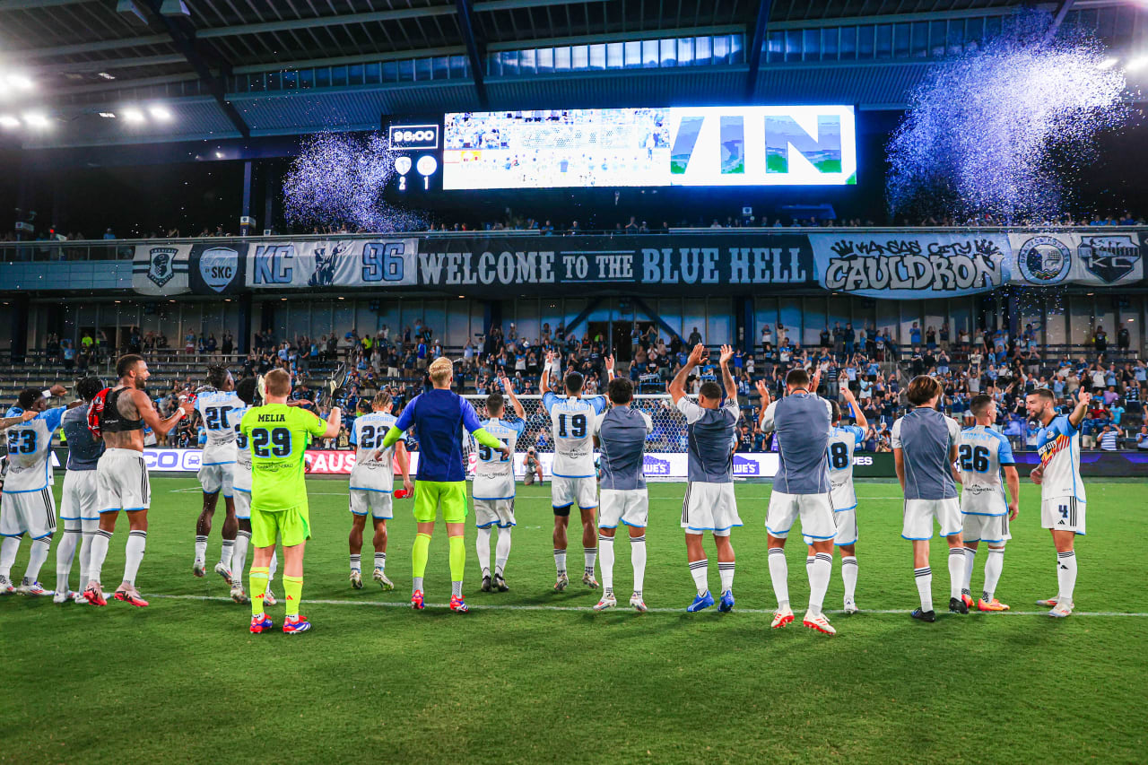 The team celebrate the 2-1 win over Chicago Fire on Jul. 28.