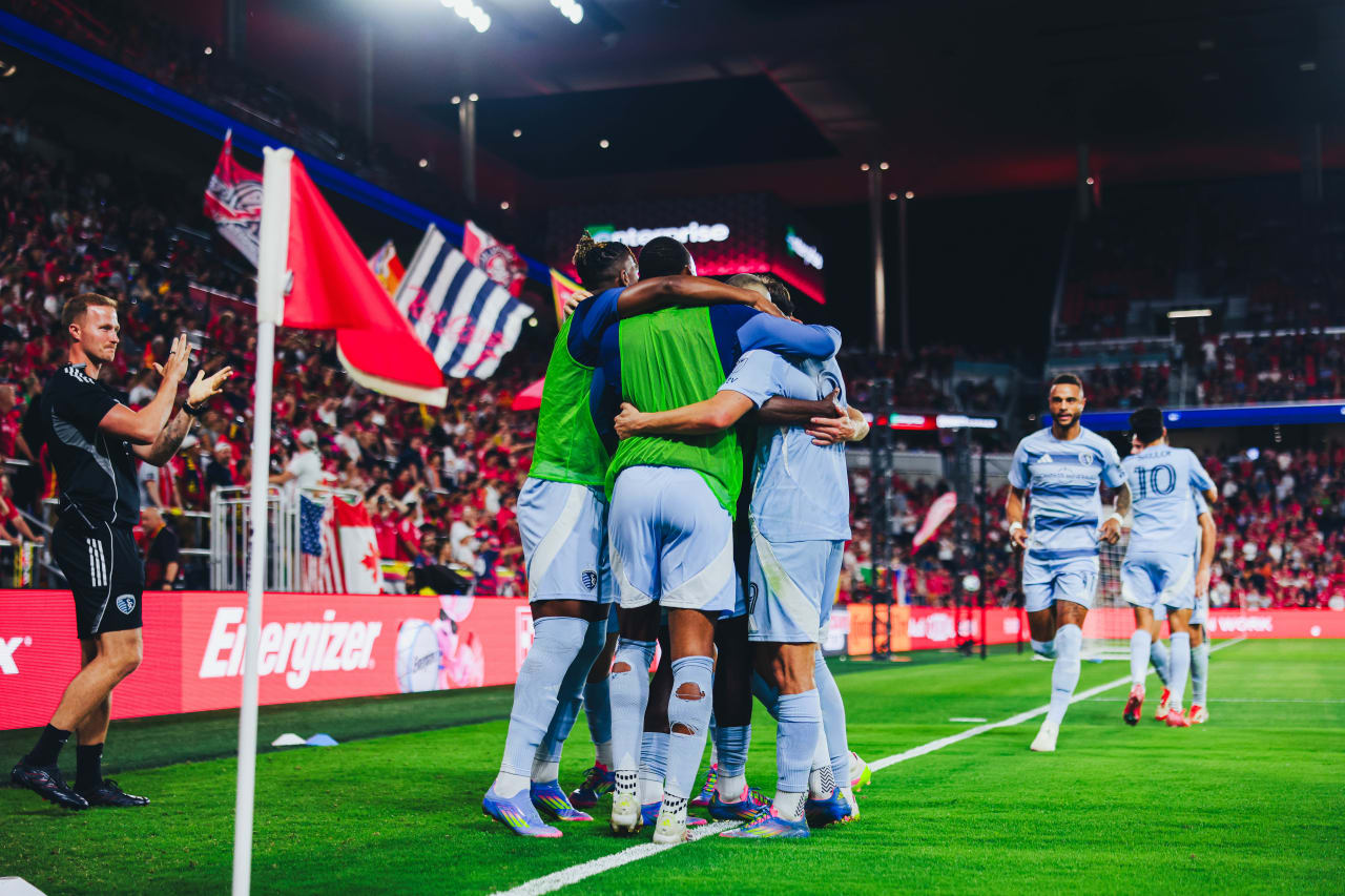 Sporting KC subs and players celebrate after Dejan Joveljic's goal in the second half