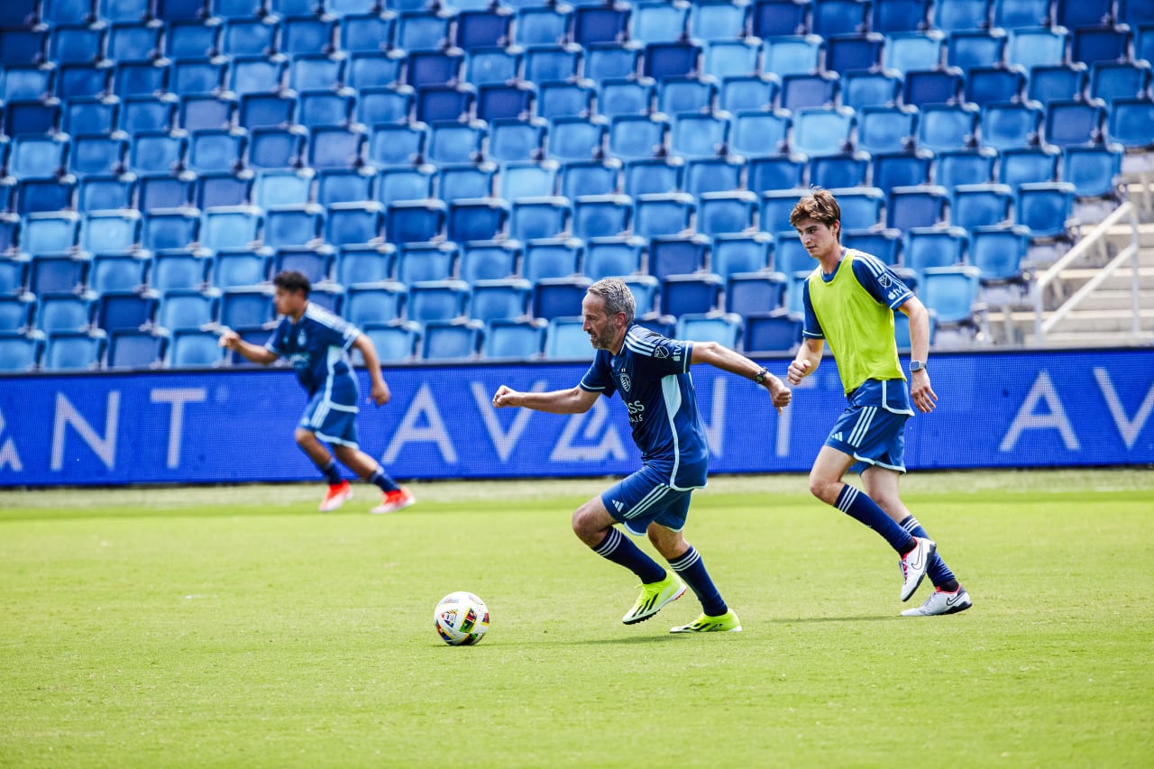 Pictures from the 2024 Adult Pro Soccer Experience.