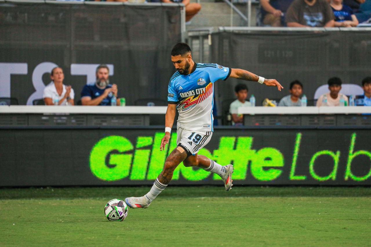 Defender Robert Castellanos take a shot during the the July 28 Leagues Cup match.