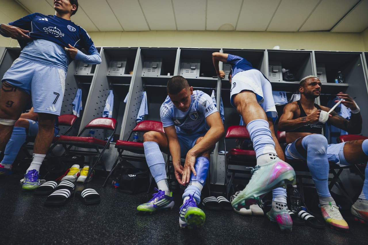 Sporting KC forward Dejan Joveljic wraps his shinguards before the game vs the Rapids