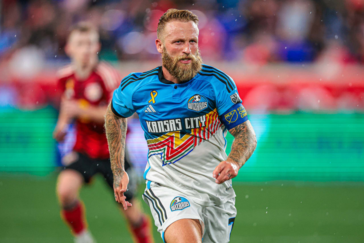 Johnny Russell runs through the rain during the September 7 match against the New York Red Bulls.
