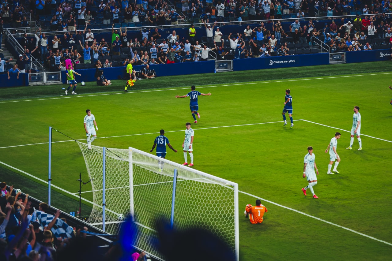 Sporting KC forward Daniel Salloi celebrates after scoring the equalizer against Colorado.