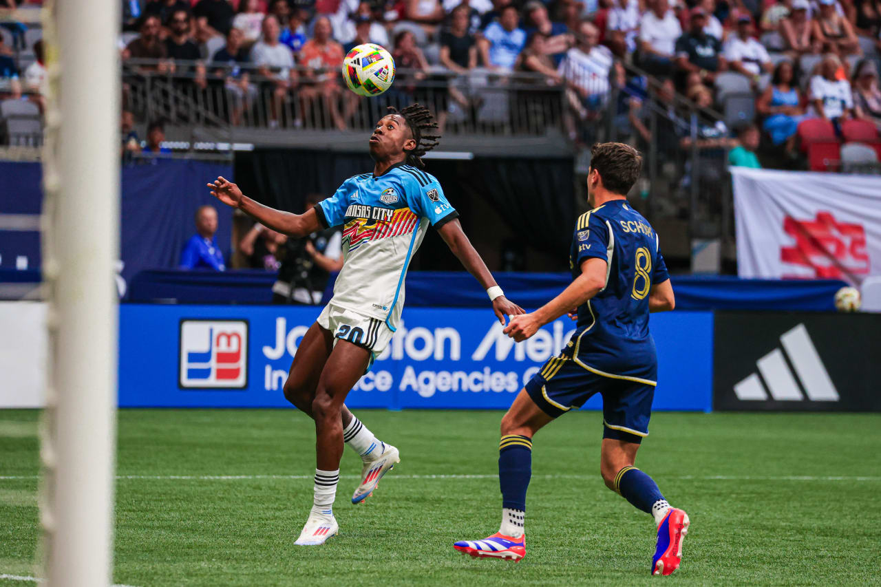 Forward Alenis Vargas controls the ball during the July 17 match against Vancouver Whitecaps