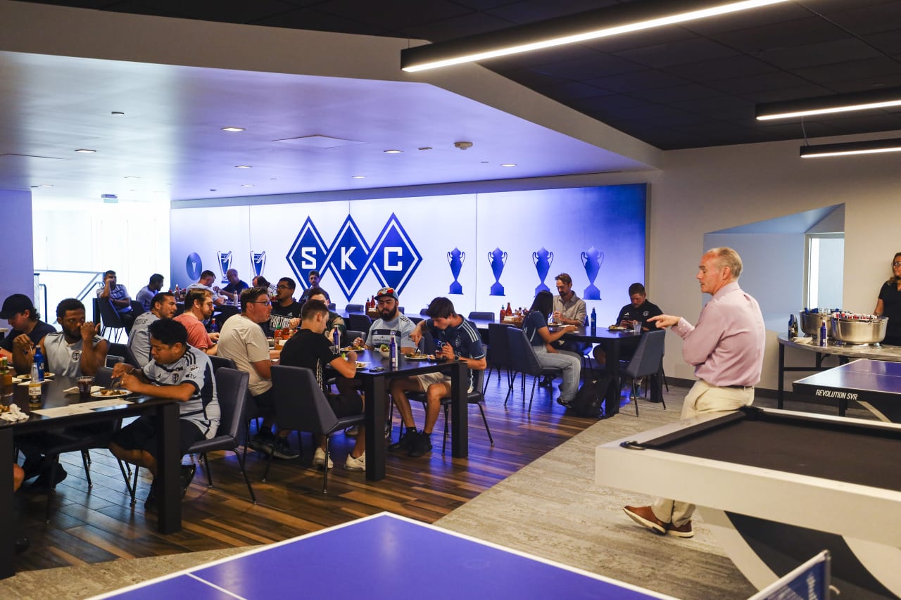 Pictures from the 2024 Adult Pro Soccer Experience.