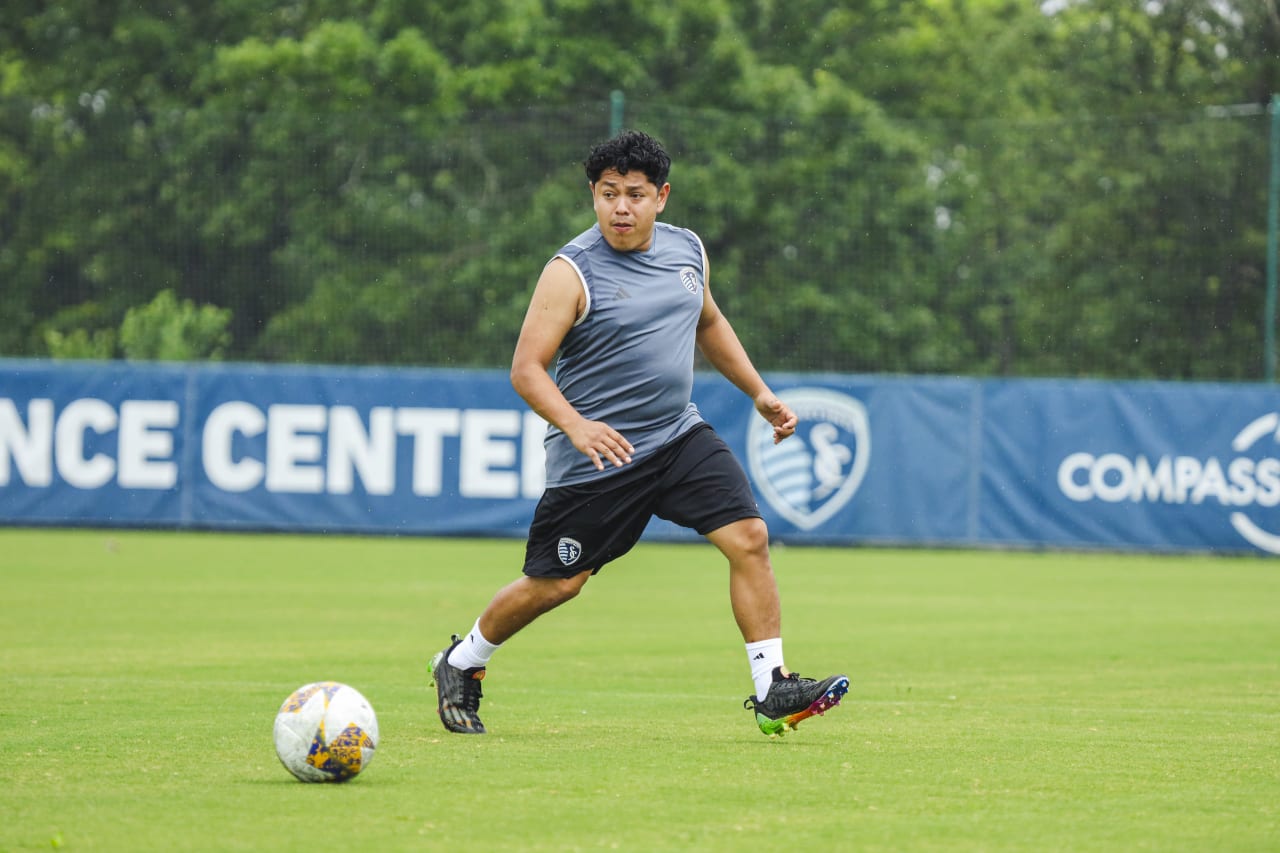 Pictures from the 2024 Adult Pro Soccer Experience.